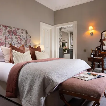 ホテル Killashee ネース